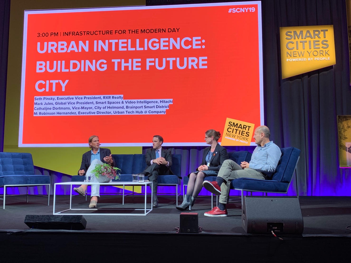 Hitachi at Smart Cities event New York_2019